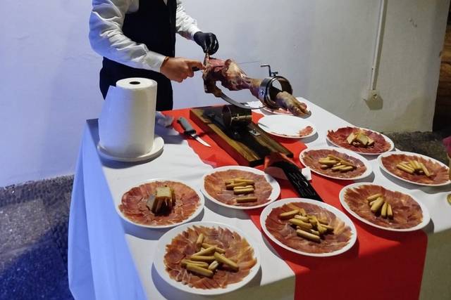 Diego Hernández - Cortador de Jamón