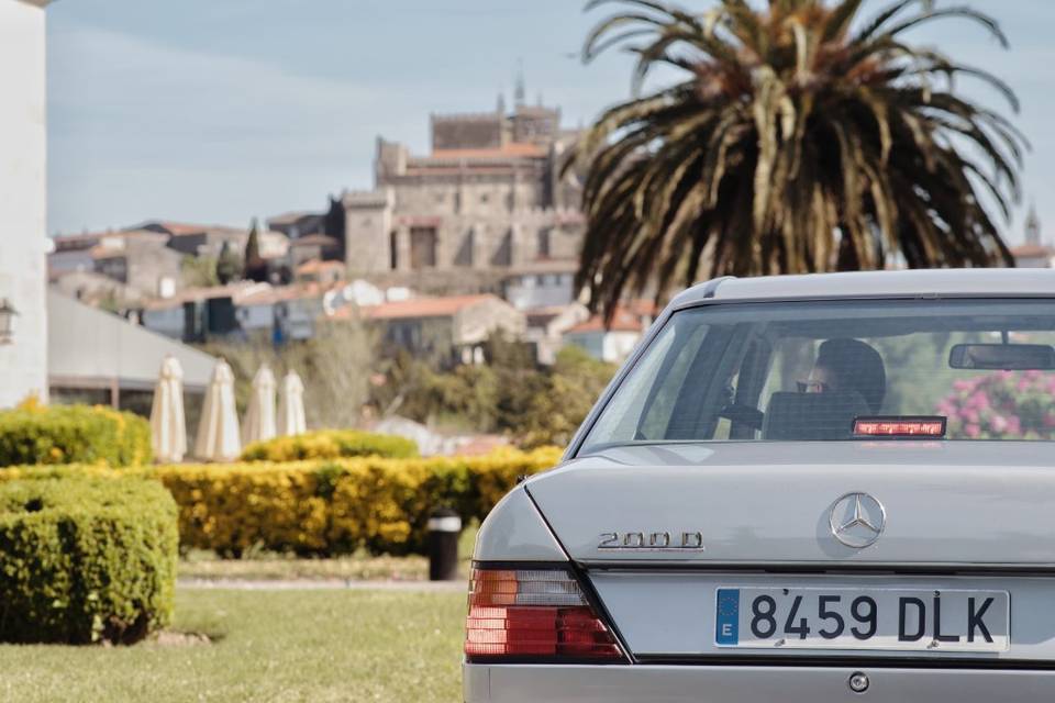 Mercedes 200D