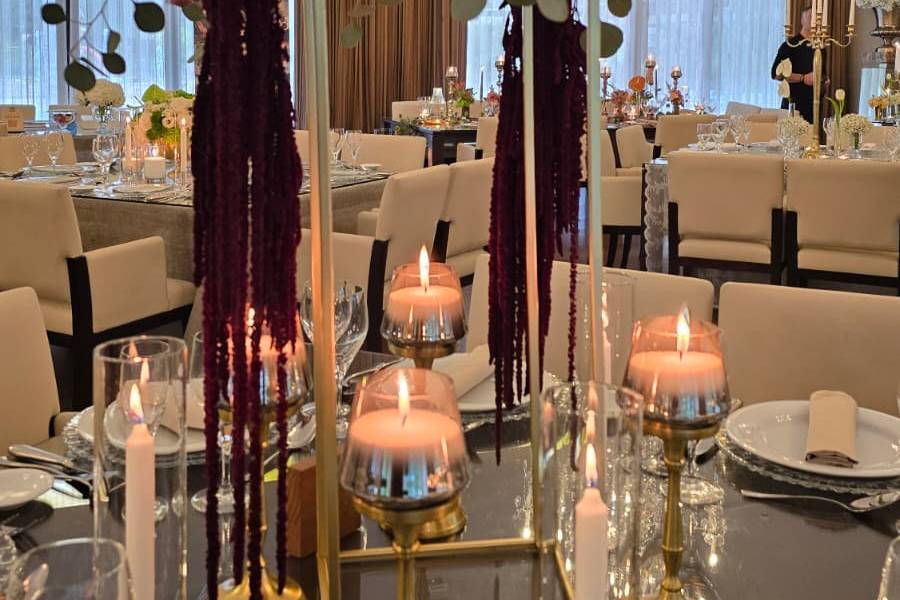 Candelabro y vela Oro