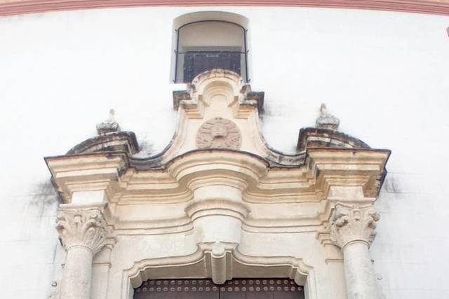 Columnas entrada iglesia