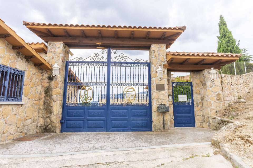 Entrada a la finca