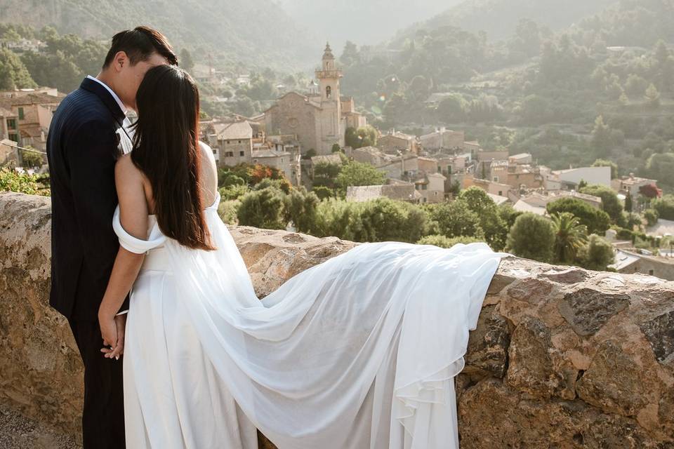 Elopement in Valdemossa