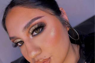 Meylin Kat makeup artist