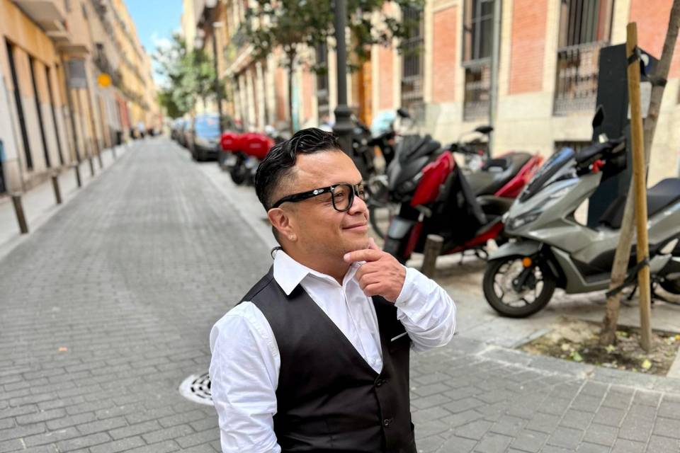 Elegante