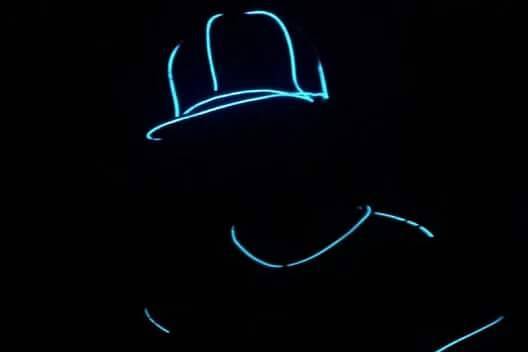 Luces led, se iluminan al golpe