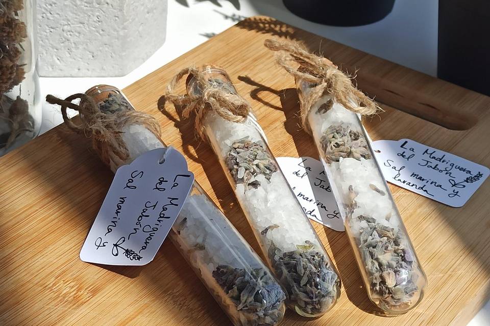 Sales de baño de lavanda