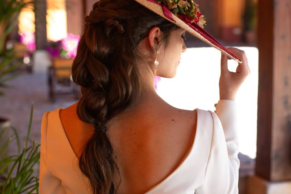 Mujer con sombrero