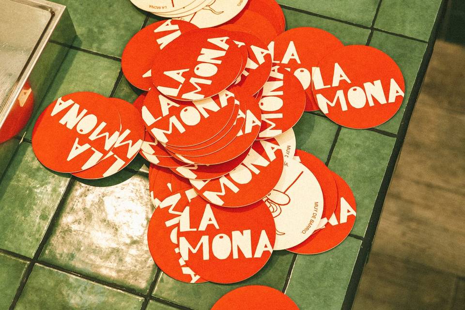 La Mona
