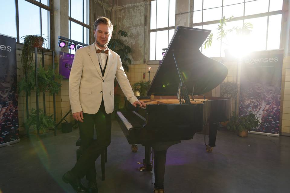 Pianist.es - Pianista Thomas