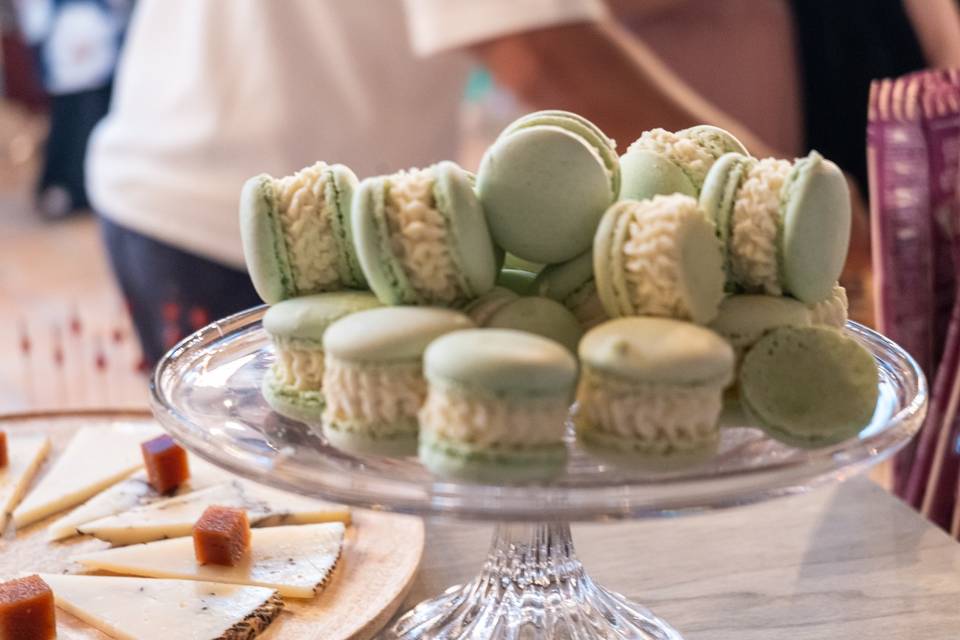 Macarons gorgonzola y pera