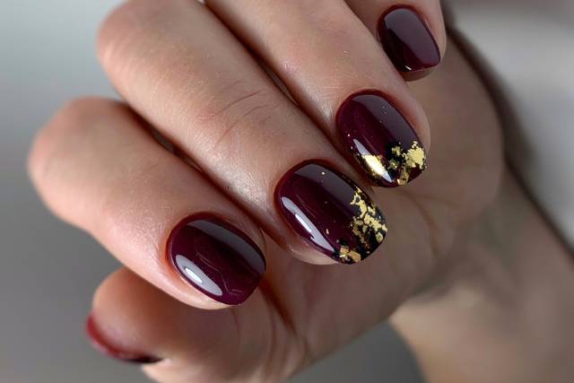 Manicura rusa con refuerzo