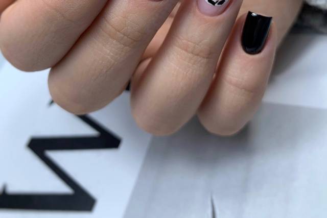 Manicura rusa con refuerzo