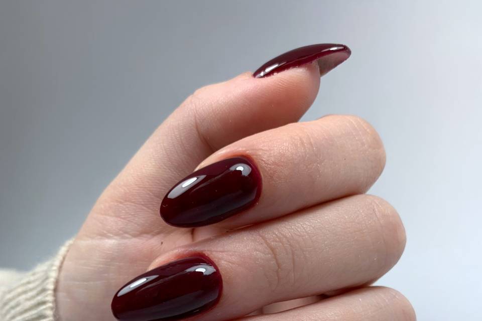 Manicura rusa con refuerzo