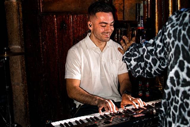 Ánxo 🎹