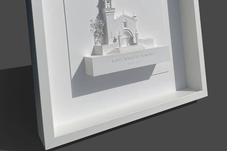 Fachada de iglesia enmarcada