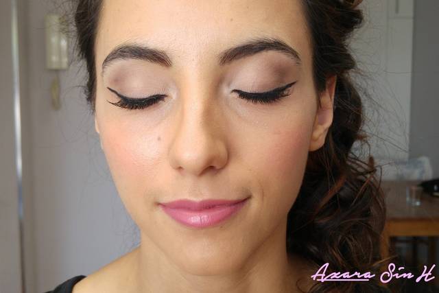 Maquillaje con eyeliner
