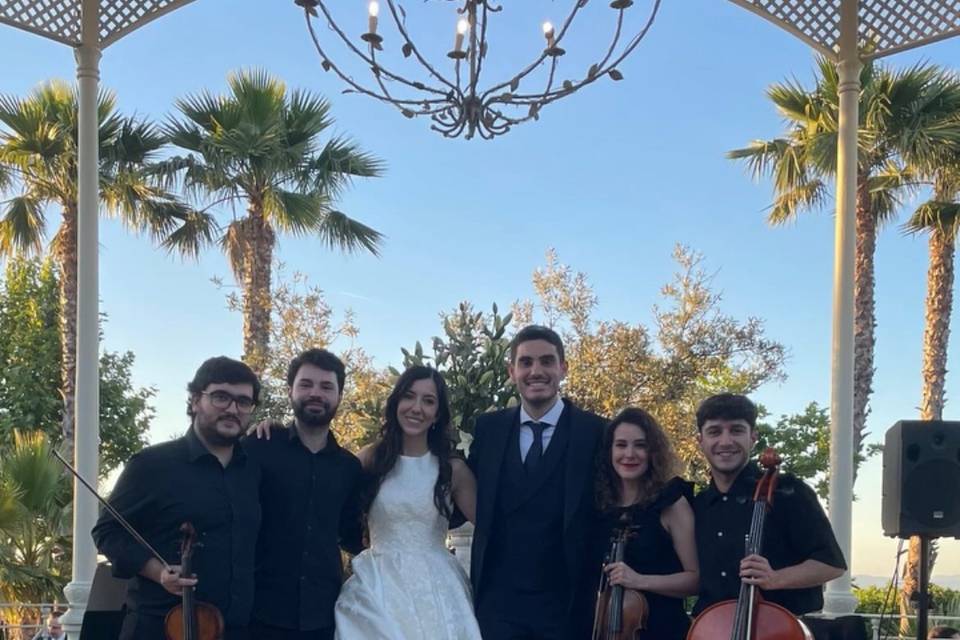 Ceremonia religiosa y cóctel