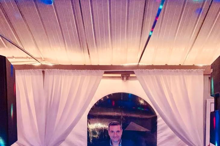 DJ Carlos Vega