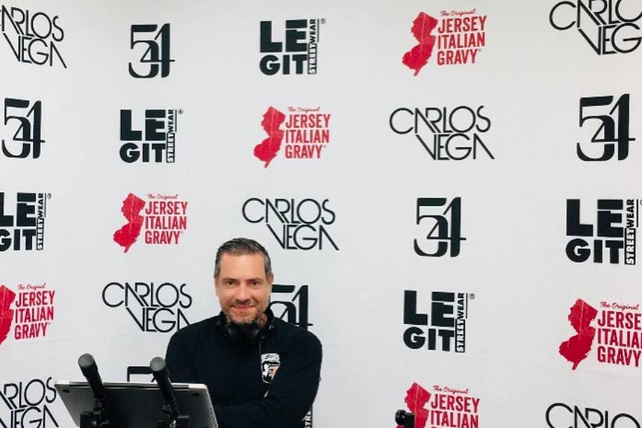 DJ Carlos Vega