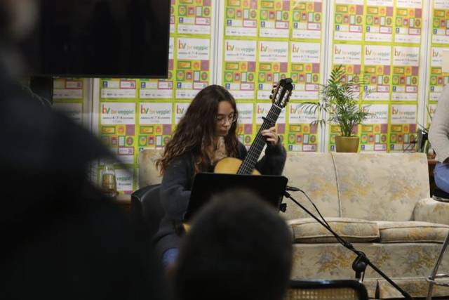 Guitarrista Lucía Mauleón
