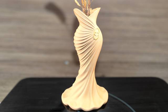 Jarrón del Vestido