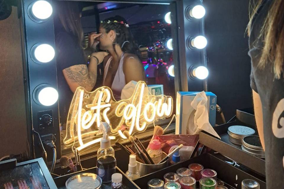 Glitter