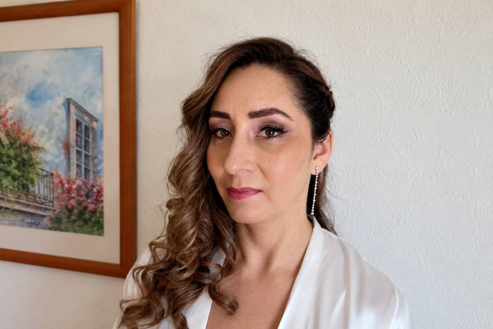 Peinado y maquillaje novia