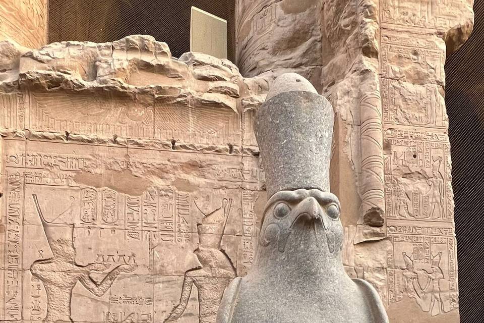 I Y F EN EGIPTO