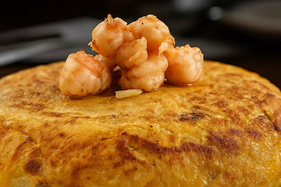 Tortilla de langostinos al aji