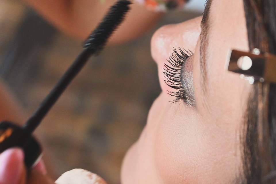 Laura Rosa Makeup