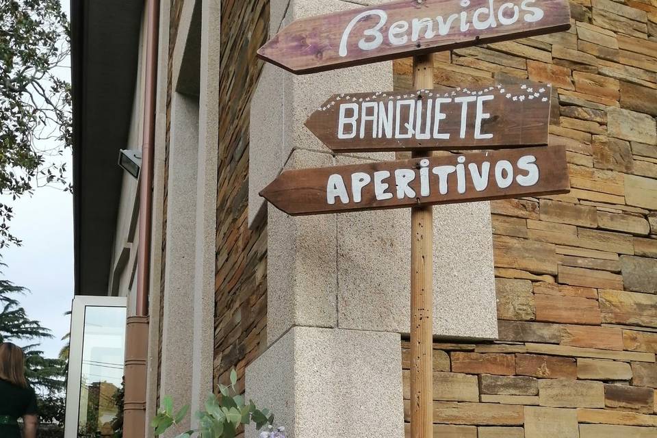 Boda civil un día de lluvia