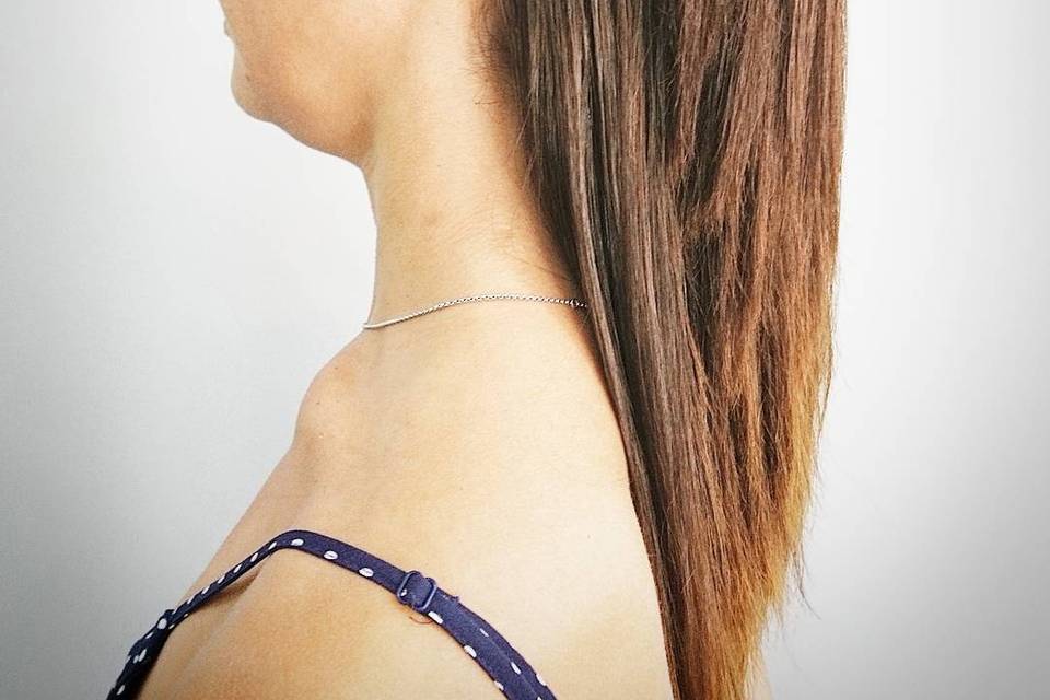 Tupé en pelo liso