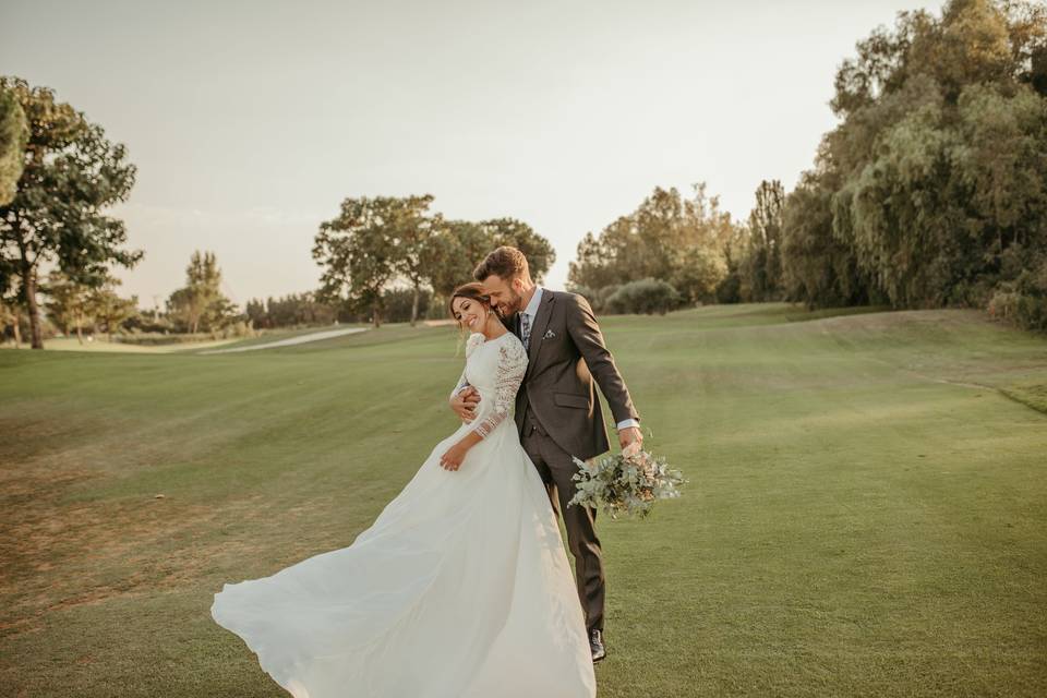 Vestido de encaje y muselina