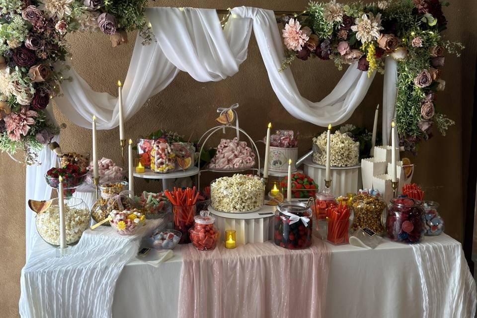 Mesa Dulce 60 personas