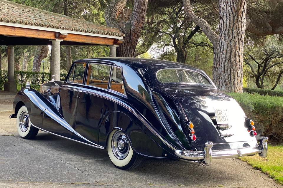 Rolls Royce Silver Wraith