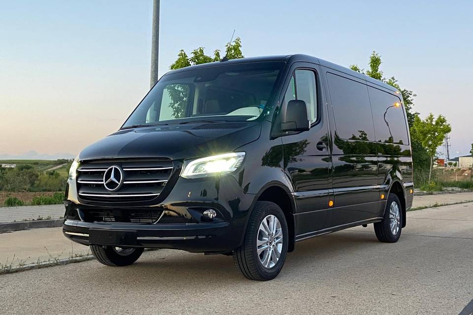 Exterior minibus 10 Pasajeros