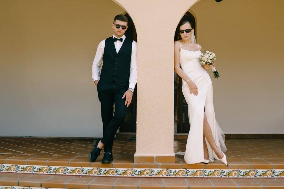 Novios elegantes