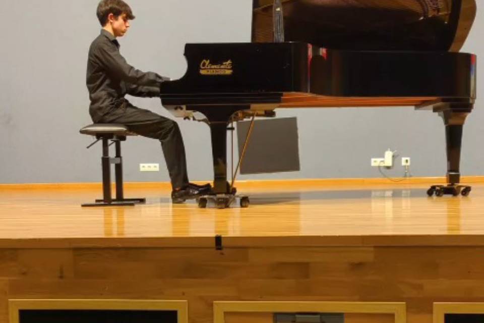 Manuel Mata