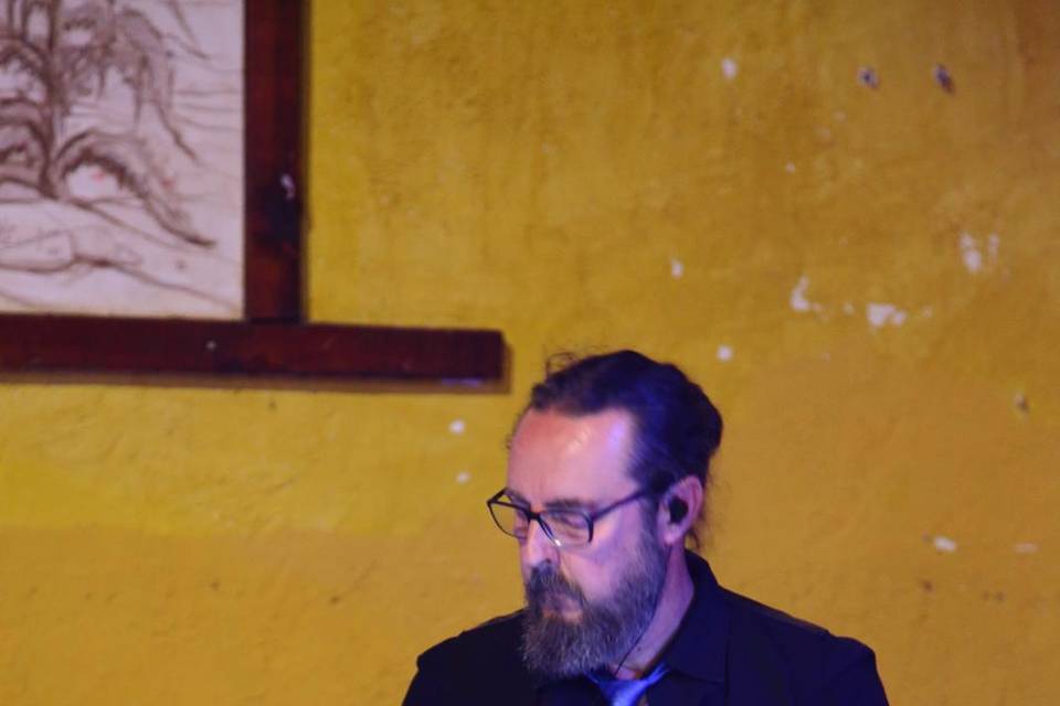 José Gil (Teclado)