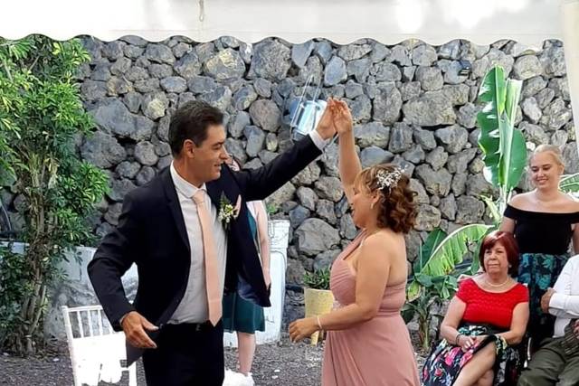 Boda de Medarglis y Raúl