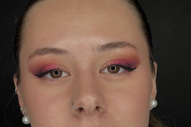 Make up by Fenix
