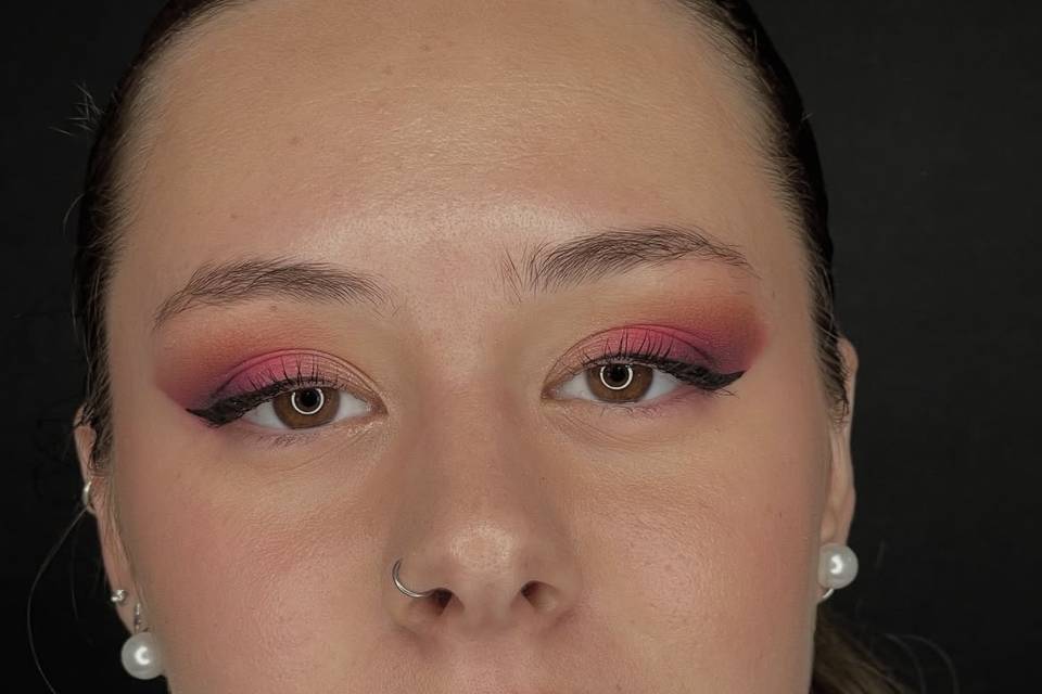 Make up by Fenix