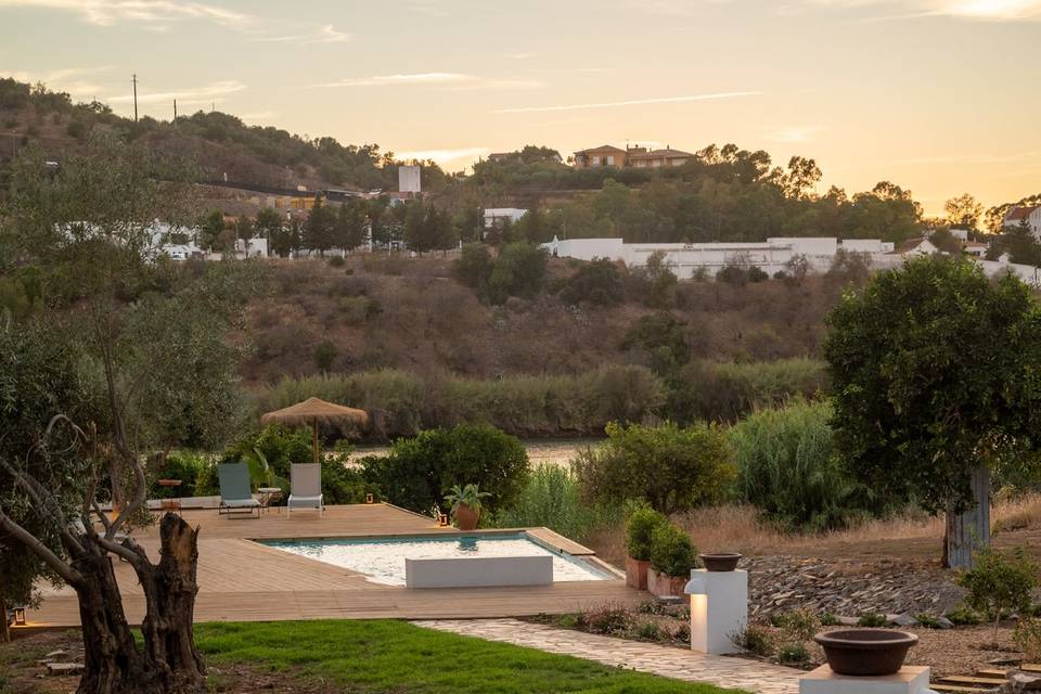 Finca Contrabando