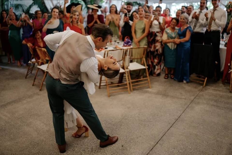 Cambré en la boda