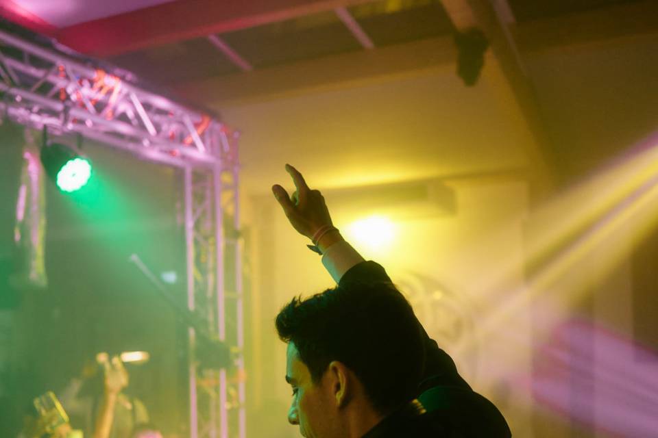Juli Fernandez DJ