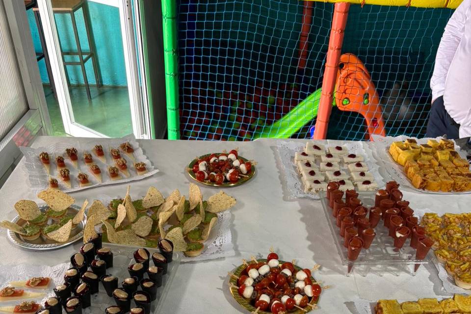 Mesa de canapés