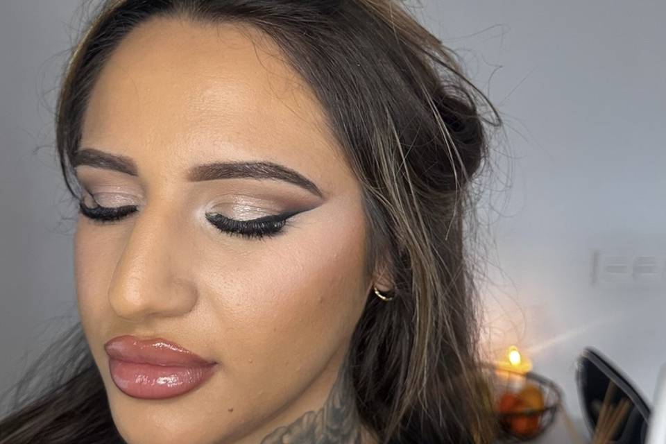 Maquillaje de fiesta social
