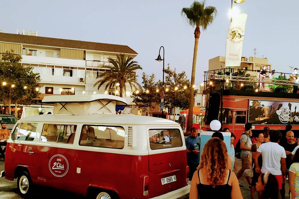 Van2Click