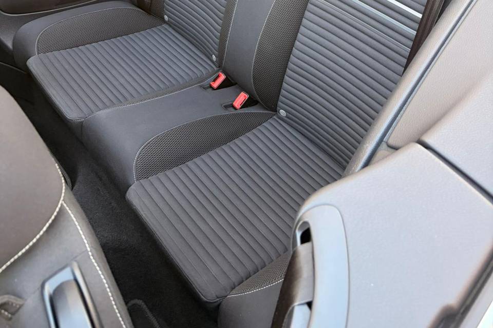 Coche descapotable para bodas