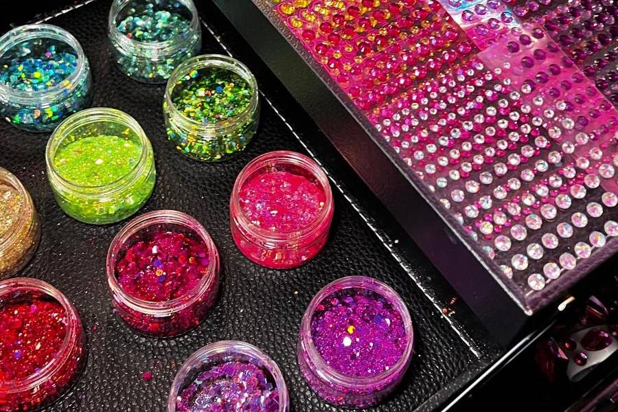 Glitter